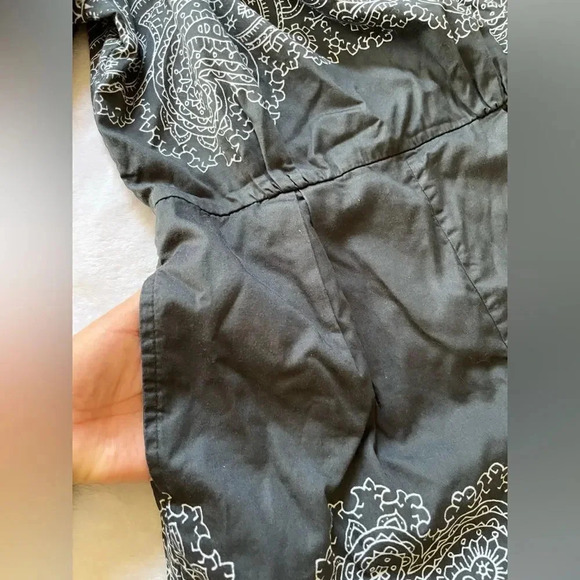 Rococo Sand Bandana Paisley Romper Gray Cotton Size M Style OB2408350 - Picture 8 of 10